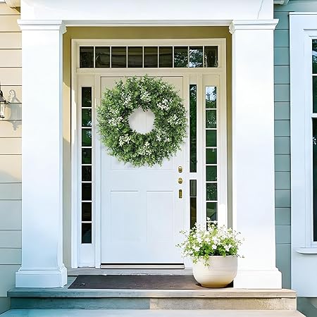 26" UV-Resistant Boxwood Wreath