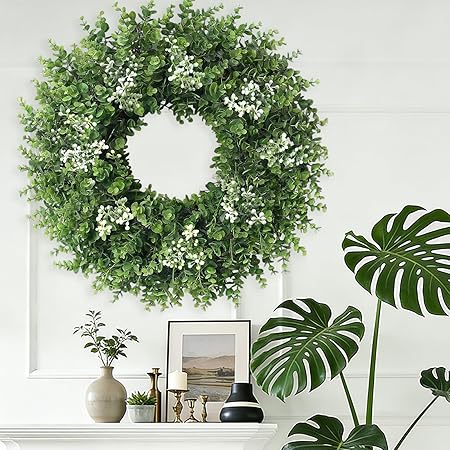 26" UV-Resistant Boxwood Wreath